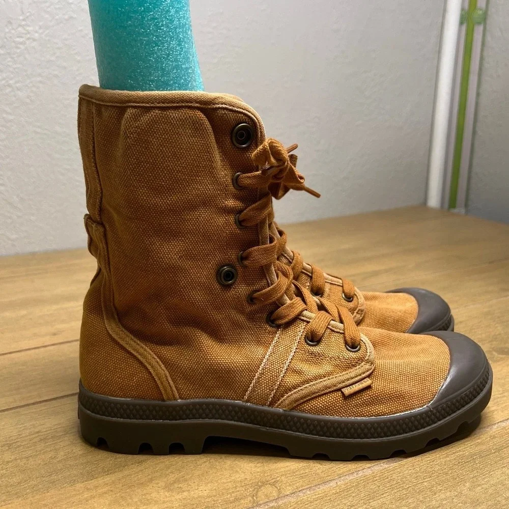 Palladium Pampa Hi Boots Mens 7.5 Brown 02478-251-M Canvas Lug Sole Combat